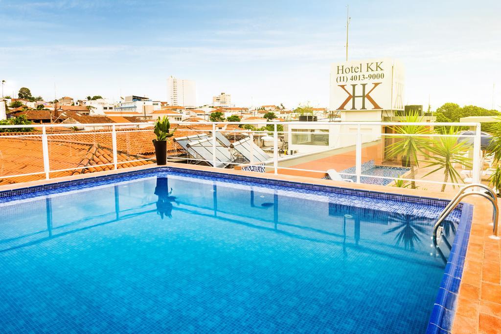 Hotel Kk Itu Bagian luar foto