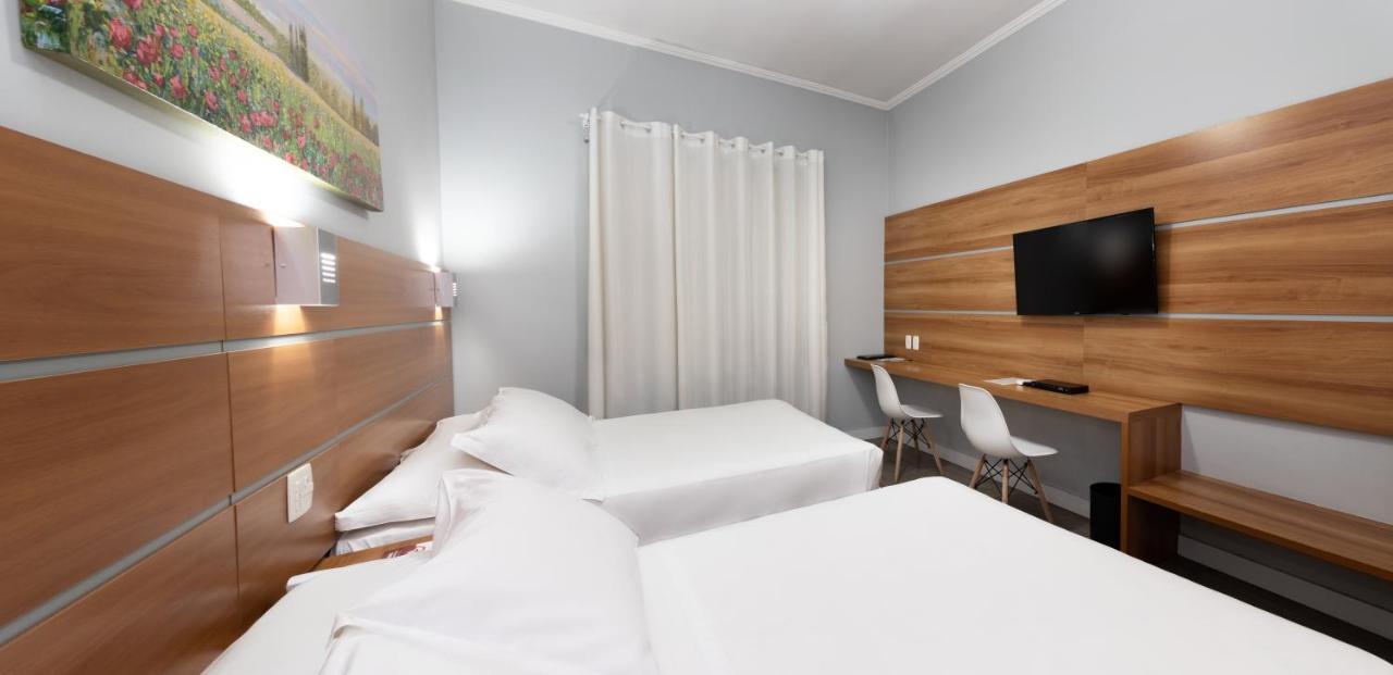 Hotel Kk Itu Bagian luar foto