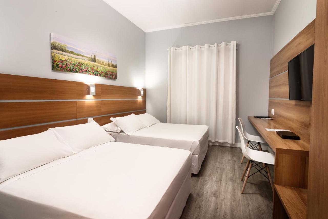 Hotel Kk Itu Bagian luar foto