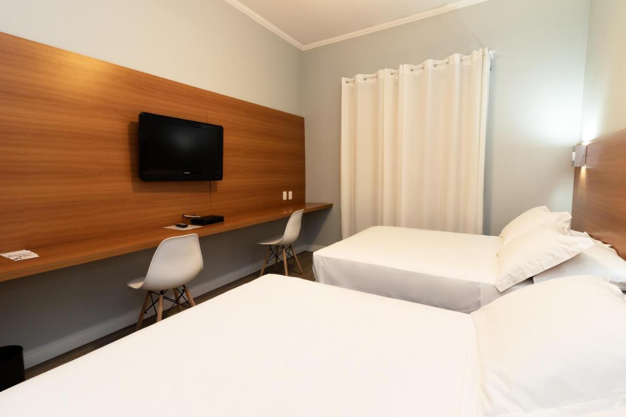 Hotel Kk Itu Bagian luar foto